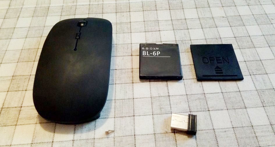 Mouse sem fio com bateria recarreg&aacute;vel com Aliexpress